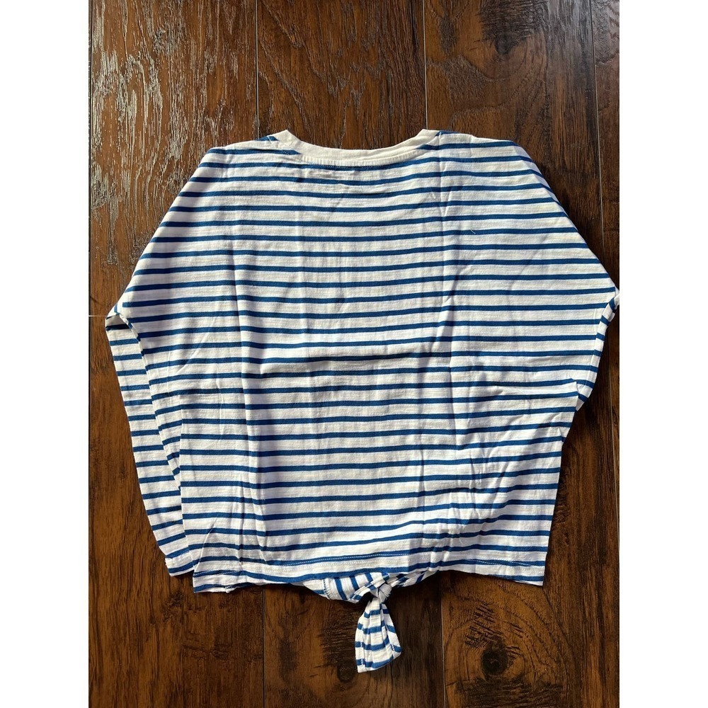 Banana Republic Women's Relaxed Crop Long Sleeve - Picture 2 of 3
